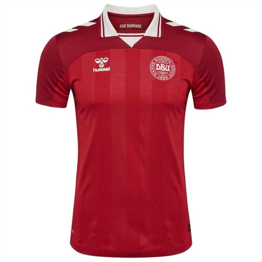 Hummel Mens 2025 Denmark Football Shirt / Red